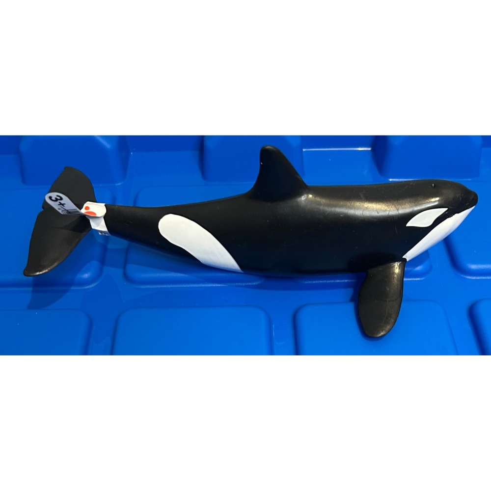 Schleich Orca Killer Whale Wild Life Animal Figurine 14740 2017 Black White